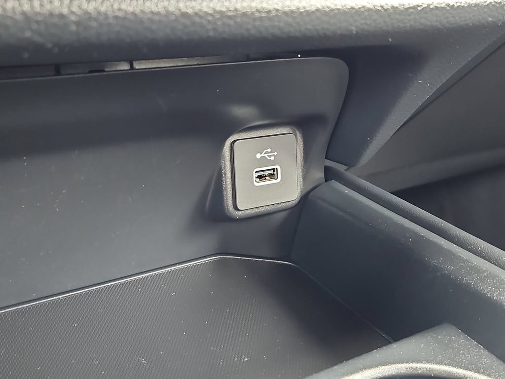 Certified 2024 Honda HR-V LX image 17
