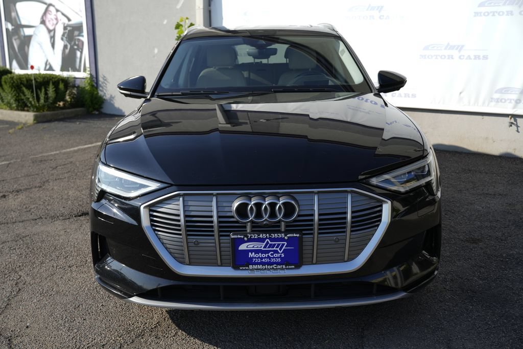 Used 2019 Audi e-tron Prestige AWD/4WD image 5