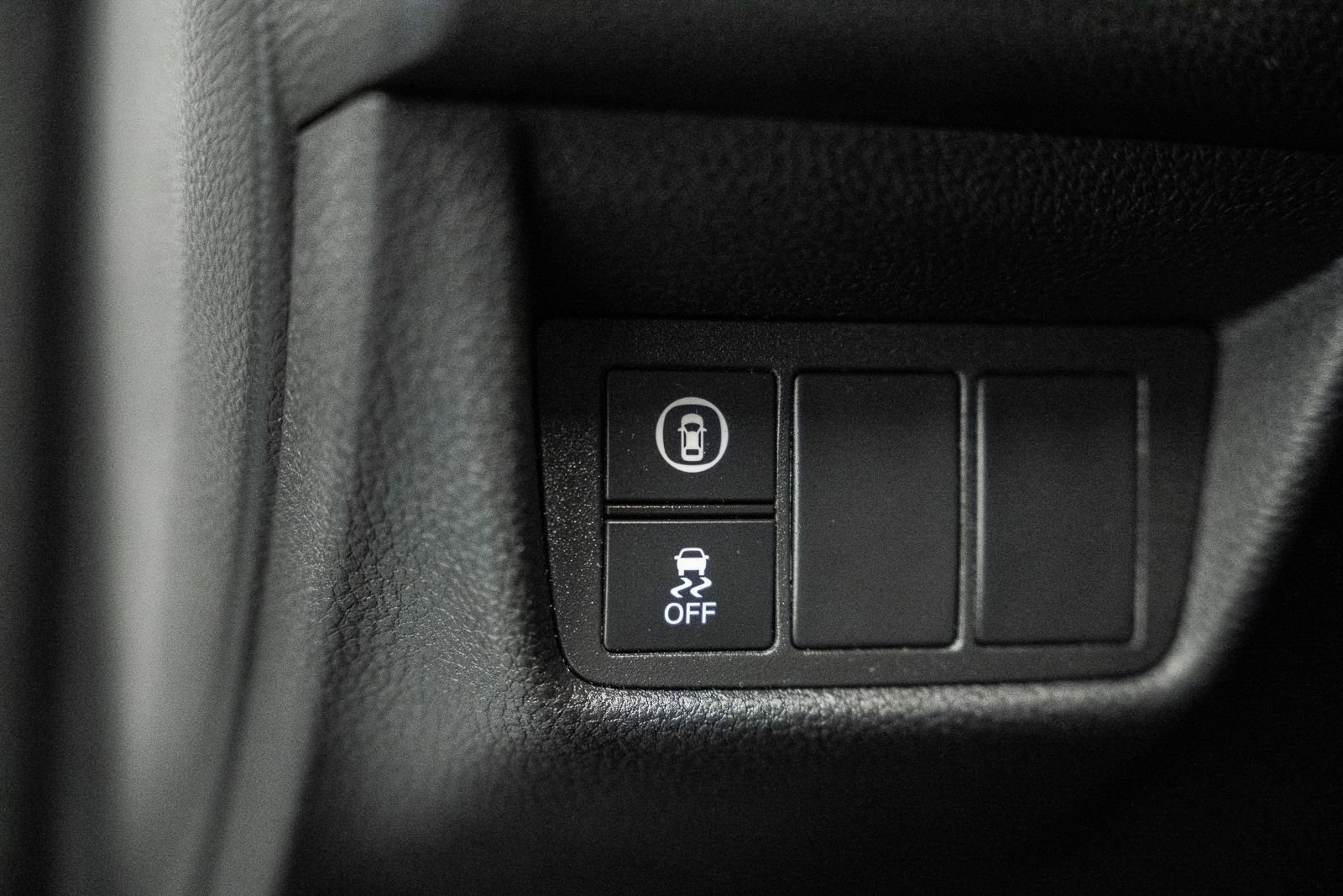 Used 2018 Honda Accord EX image 39