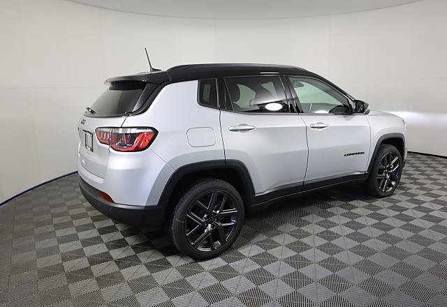 New 2026 Jeep Compass Limited AWD/4WD image 4