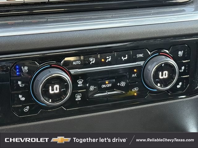 Used 2026 Chevrolet Silverado 1500 High Country AWD/4WD image 21