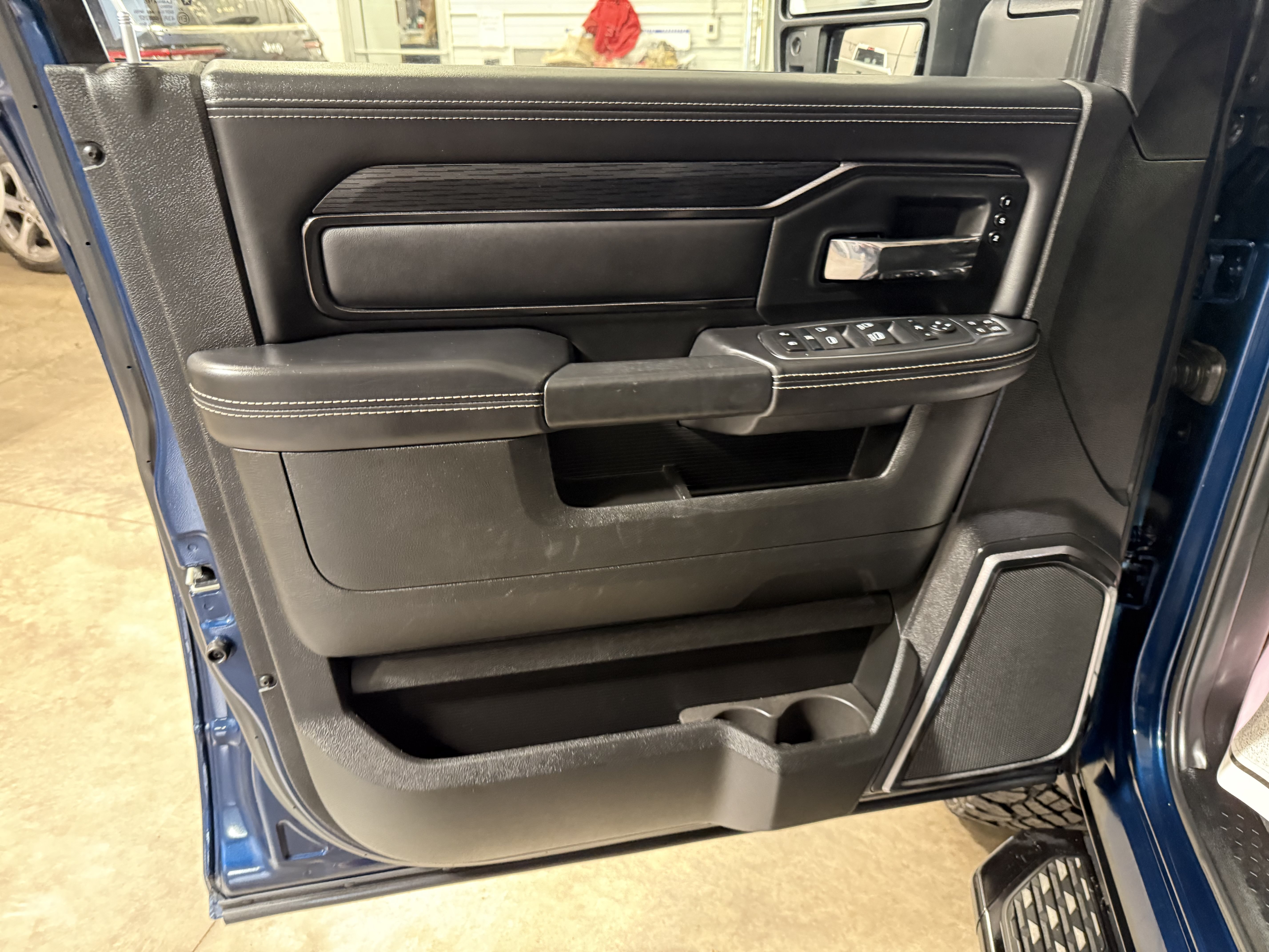 Used 2024 RAM 2500 Rebel w/ Safety Group AWD/4WD image 50