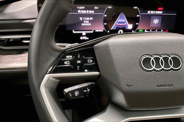 Certified 2025 Audi Q5 Premium w/ Convenience Package AWD/4WD image 12