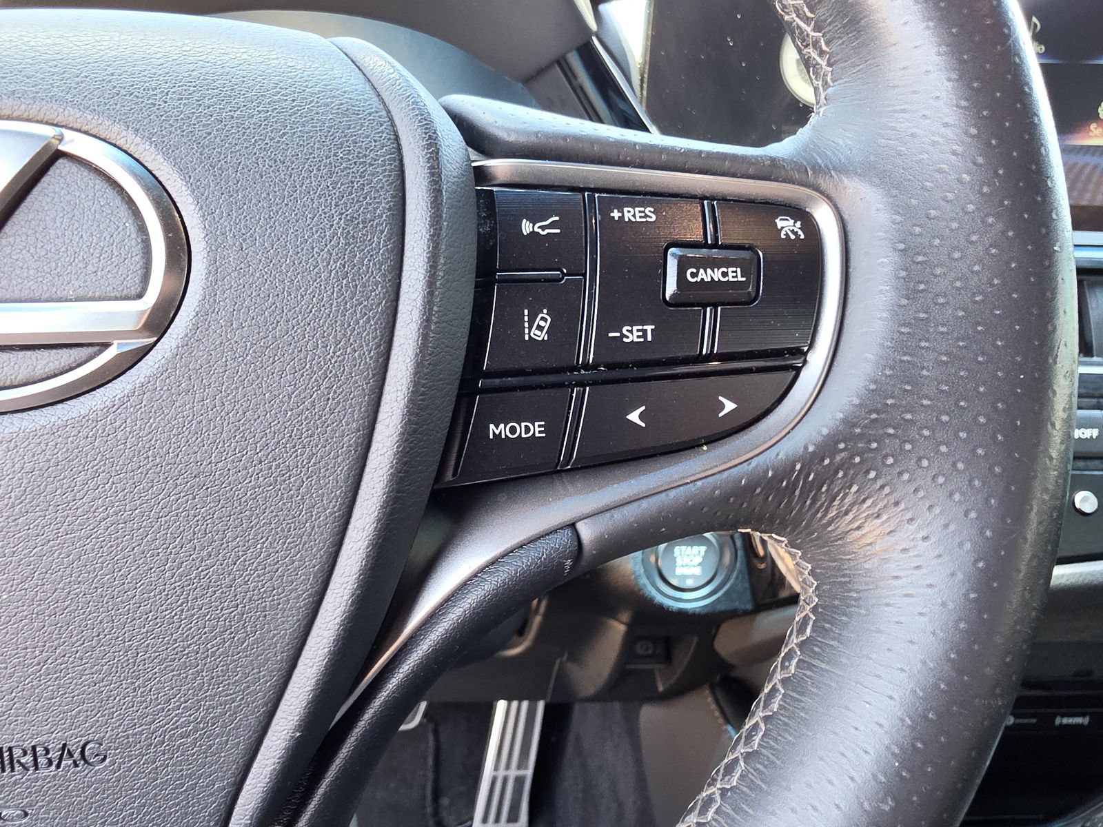 Used 2022 Lexus ES 350 F Sport w/ Accessory Package 2 FWD image 22