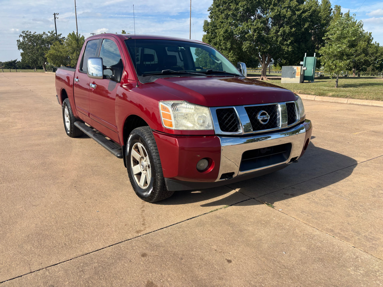 Used 2006 Nissan Titan LE w/ (T01) Tow Pkg image 29