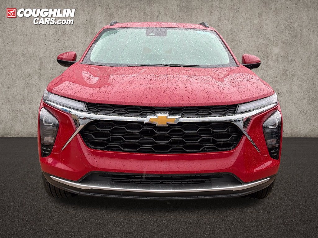 New 2026 Chevrolet Trax LT w/ Driver Confidence Package FWD image 2