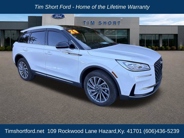 Used 2024 Lincoln Corsair Reserve w/ Equipment Group 201A AWD/4WD image 13