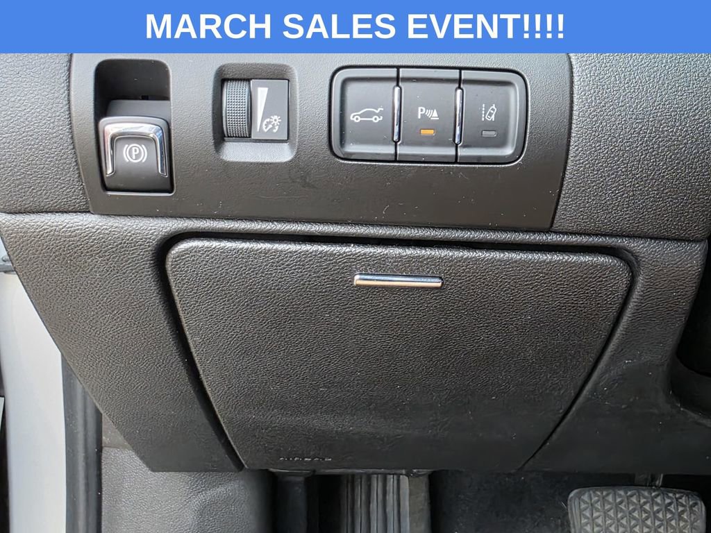 Used 2014 Chevrolet Impala LTZ image 24