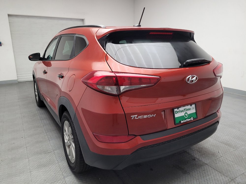 Used 2016 Hyundai Tucson SE w/ Option Group 02 FWD image 6