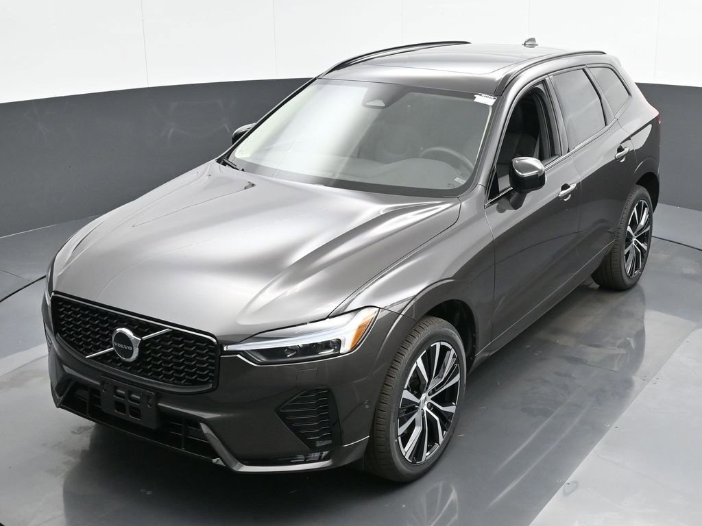 New 2025 Volvo XC60 B5 Plus w/ Protection Package Premier image 35