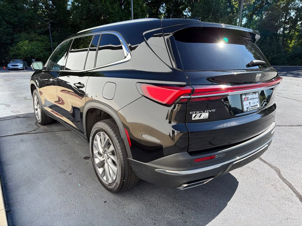 Used 2025 Buick Enclave Preferred w/ LPO, Floor Liner Package FWD image 12