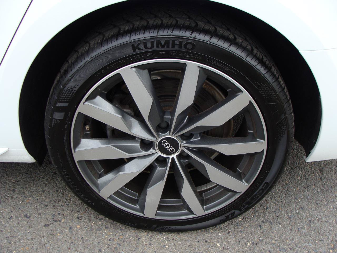 Used 2021 Audi A4 2.0T Premium w/ Convenience Package AWD/4WD image 36