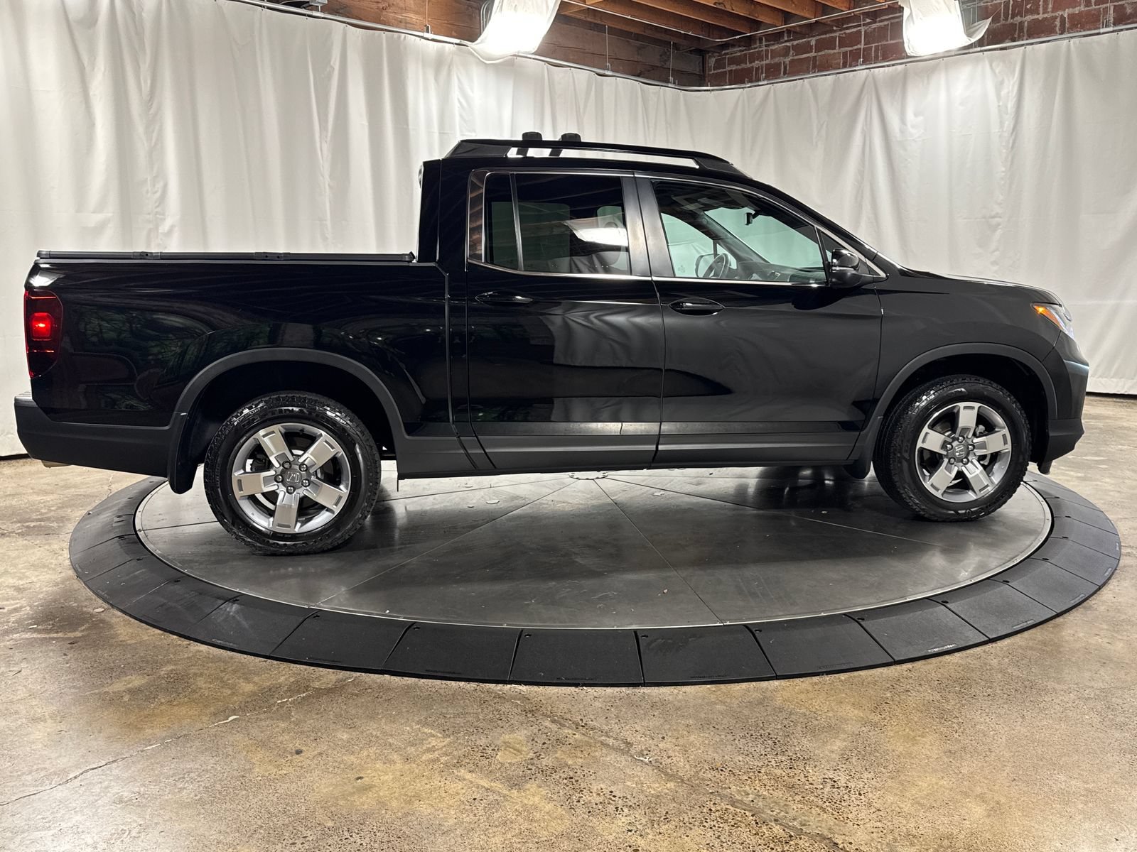 Used 2024 Honda Ridgeline RTL image 6