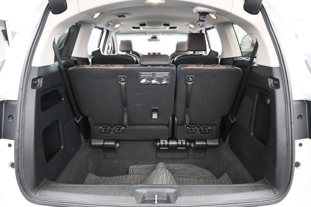 Used 2025 Honda Odyssey Elite image 41