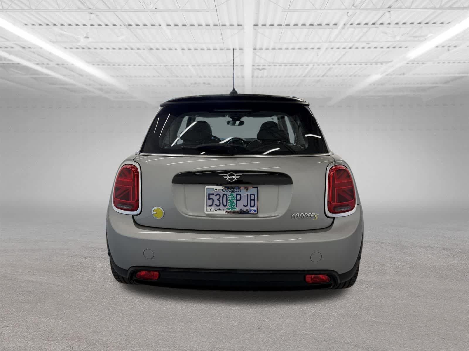 Used 2024 MINI Cooper SE FWD image 4