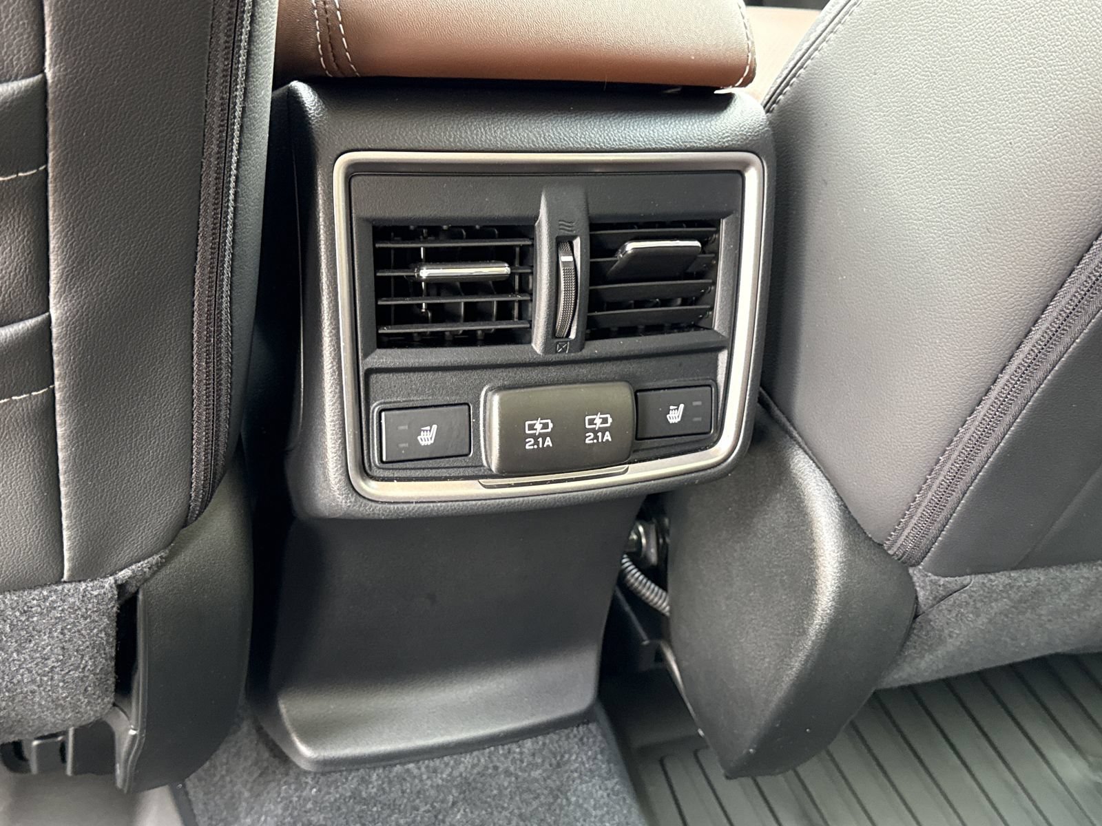 Used 2023 Subaru Forester Touring AWD/4WD image 11
