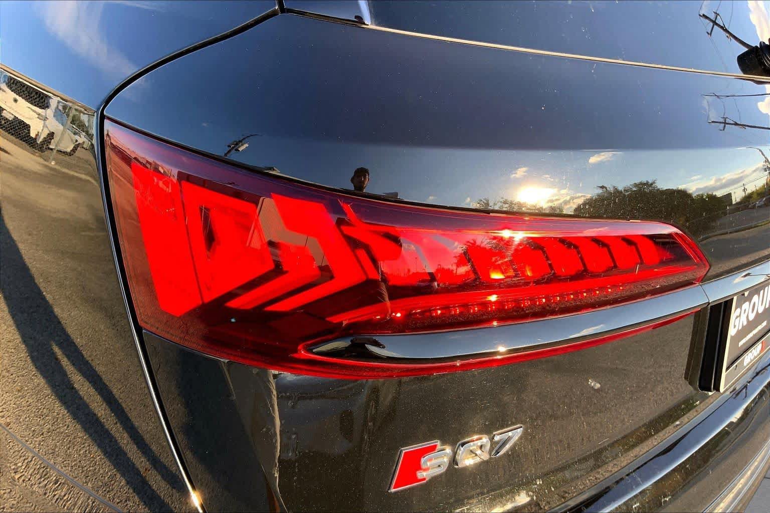 Used 2024 Audi SQ7 Prestige w/ S Sport Package AWD/4WD image 29
