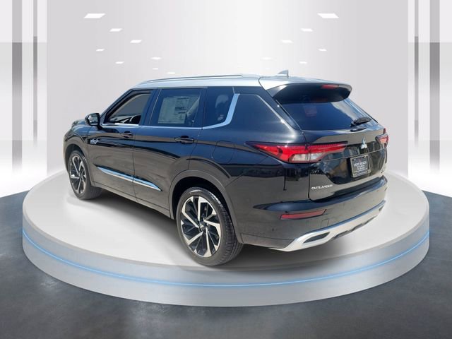 New 2025 Mitsubishi Outlander SEL image 3