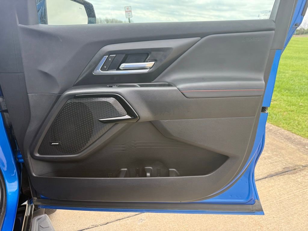 Used 2025 Chevrolet Silverado EV RST image 21