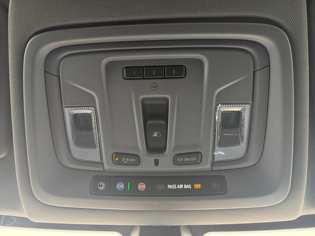 Used 2022 Chevrolet Silverado 1500 RST w/ Convenience Package II image 27