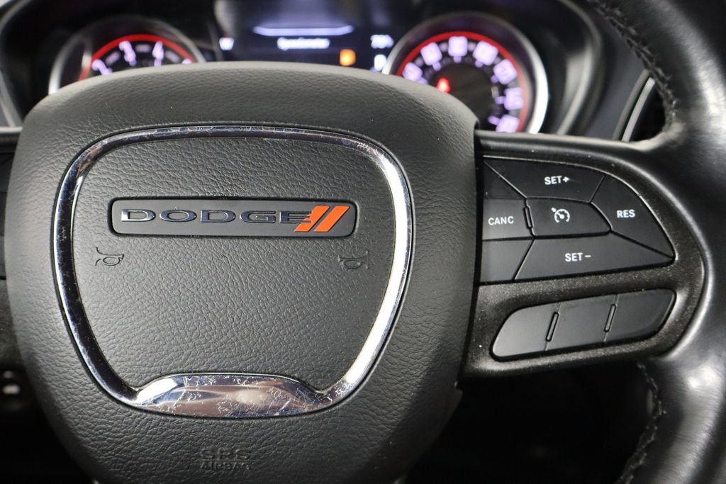 Used 2021 Dodge Challenger SXT RWD image 10