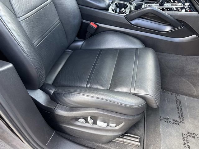 Used 2019 Porsche Cayenne image 20
