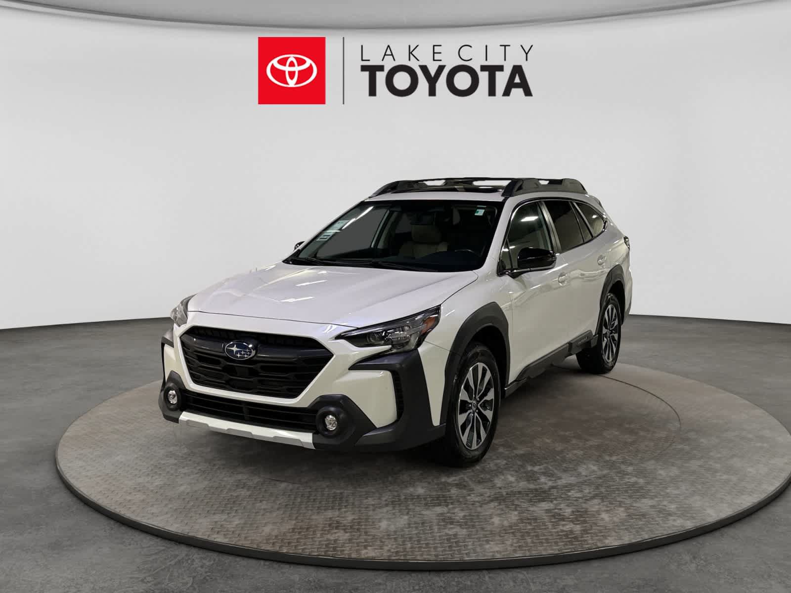 Used 2023 Subaru Outback Limited