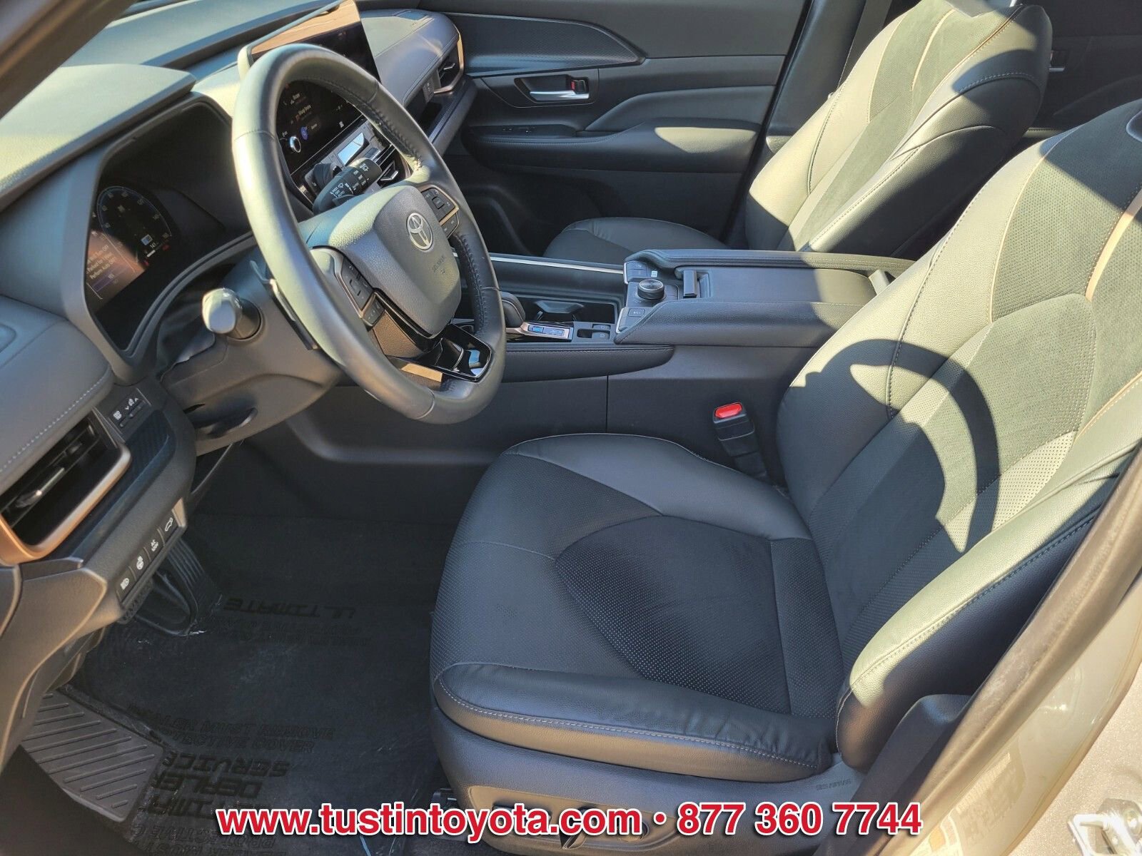 Certified 2024 Toyota Grand Highlander AWD Hybrid image 10