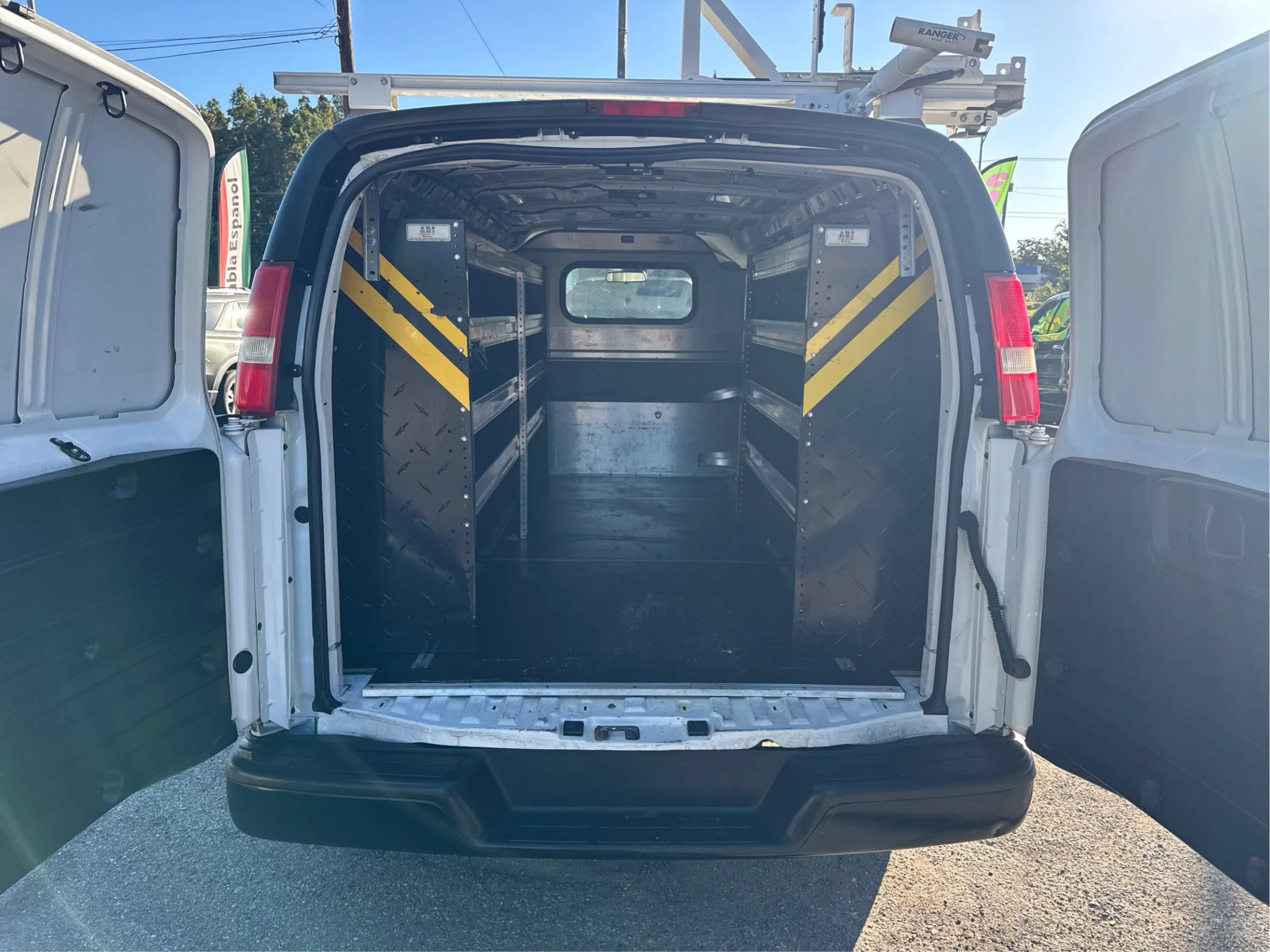 Used 2020 Chevrolet Express 2500 w/ Driver Convenience Package RWD image 20
