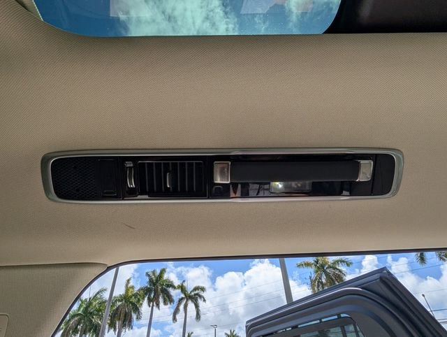 Used 2023 Land Rover Range Rover SE AWD/4WD image 15