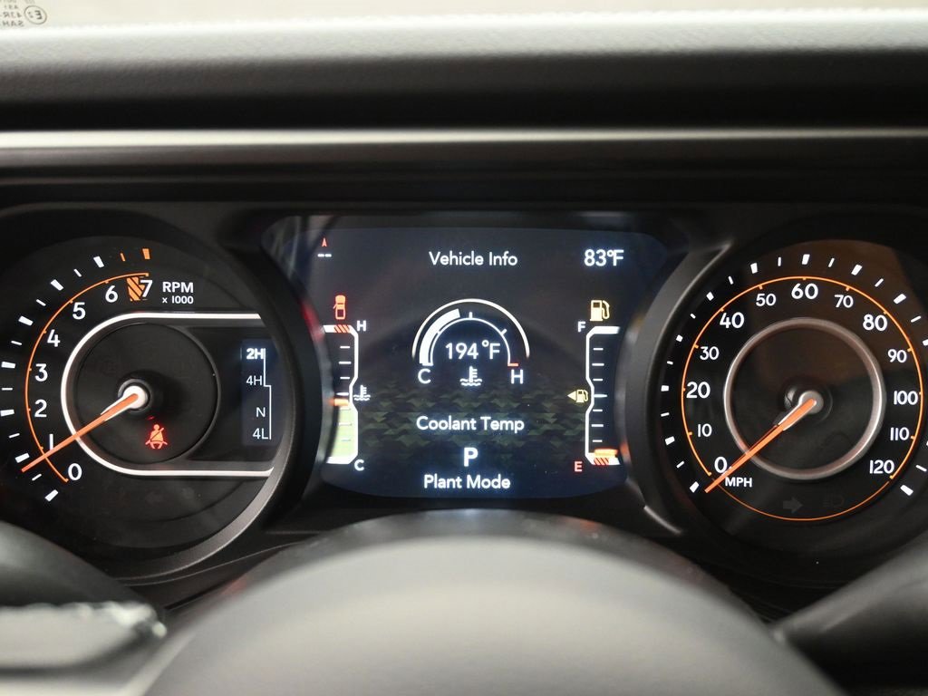 New 2025 Jeep Gladiator Sport image 2