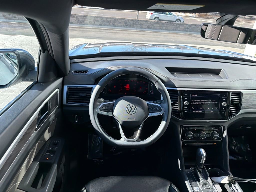 Used 2023 Volkswagen Atlas Cross Sport SE w/ Panoramic Sunroof Package image 16