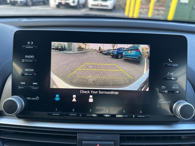 Used 2020 Honda Accord LX image 11