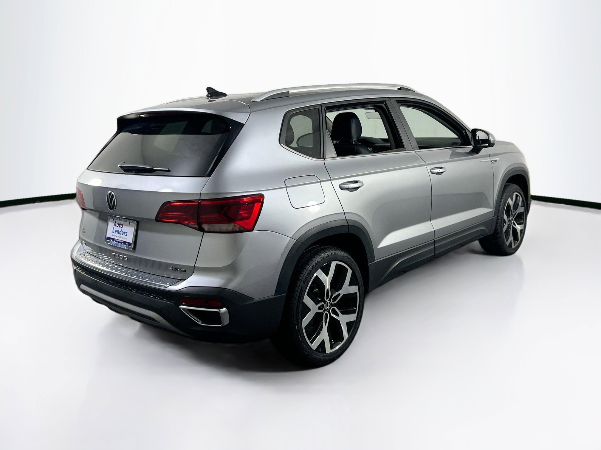 Used 2022 Volkswagen Taos SEL AWD/4WD image 5