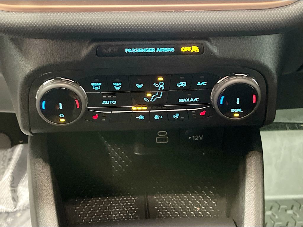 Used 2023 Ford Bronco Sport Outer Banks AWD/4WD image 15