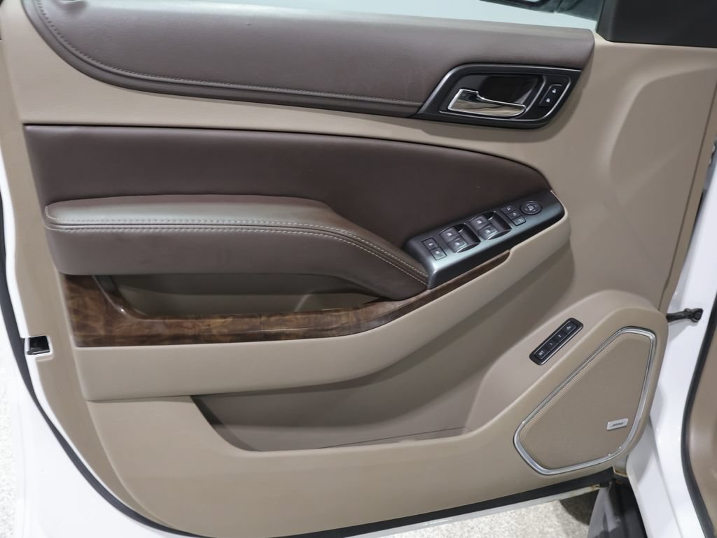 Used 2016 Chevrolet Suburban LT AWD/4WD image 13