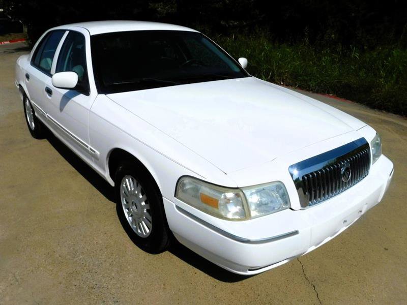Used 2007 Mercury Grand Marquis LS image 2