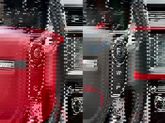 Used 2015 Land Rover Range Rover Autobiography image 47