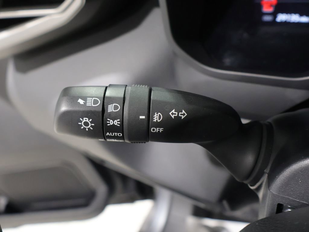 Used 2024 Toyota Sequoia SR5 w/ SR5 Premium Package AWD/4WD image 41