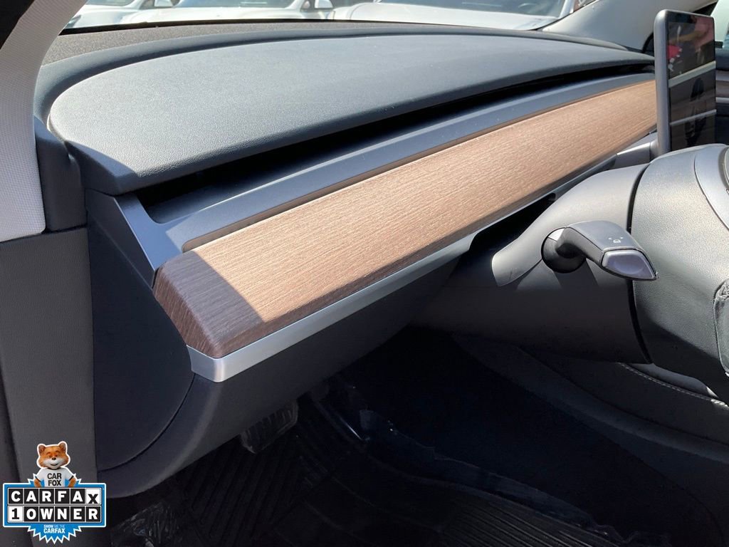 Used 2023 Tesla Model 3 Standard Range image 19