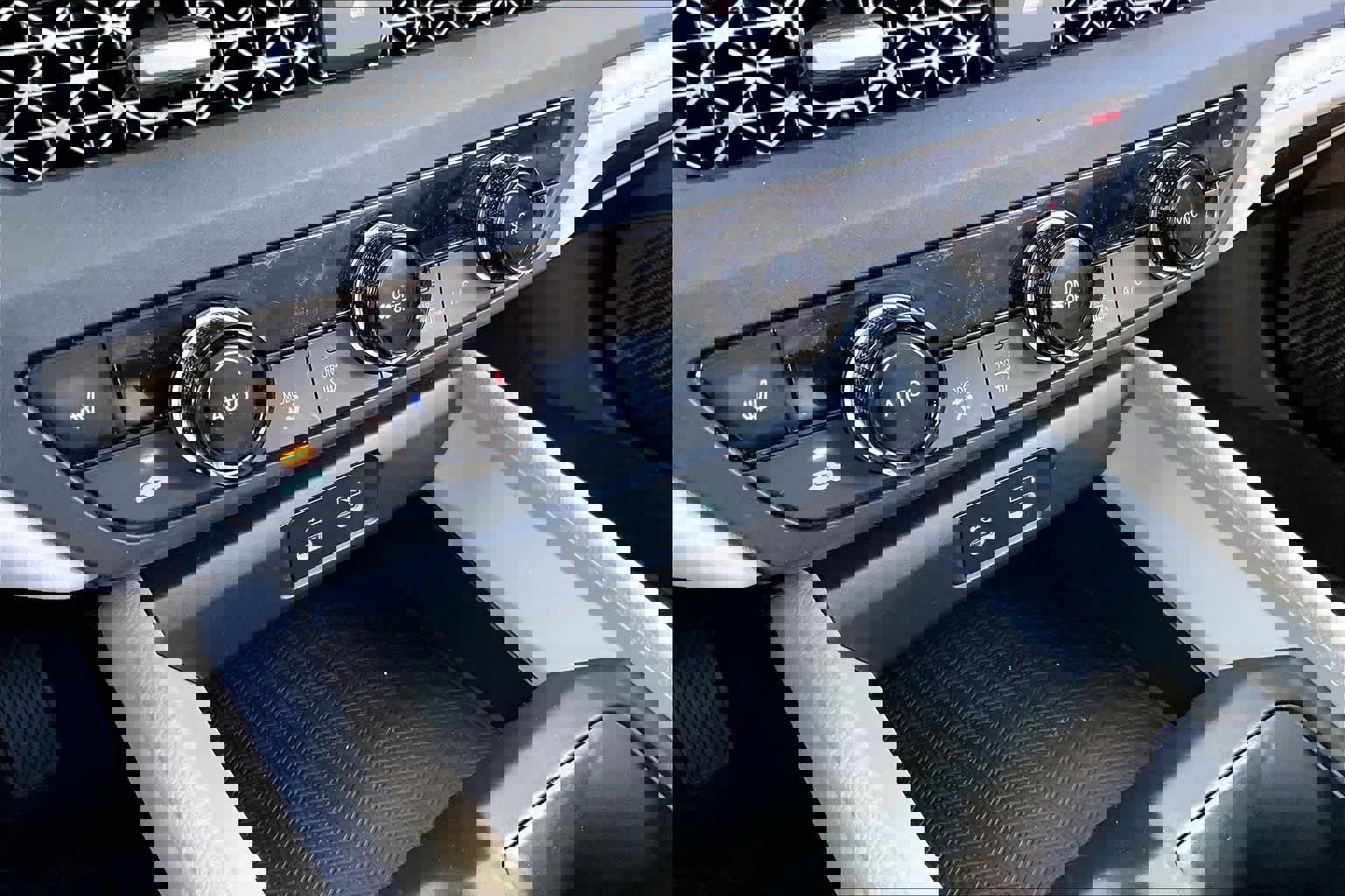 Certified 2025 Honda Accord SE image 31