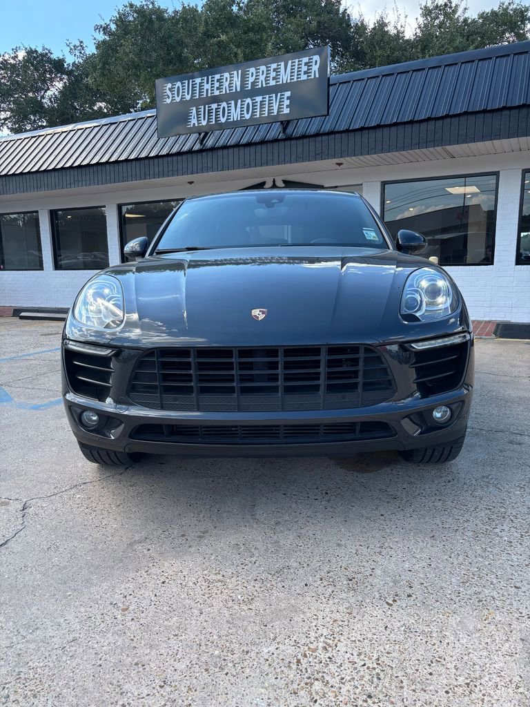 Used 2018 Porsche Macan Sport Edition image 1