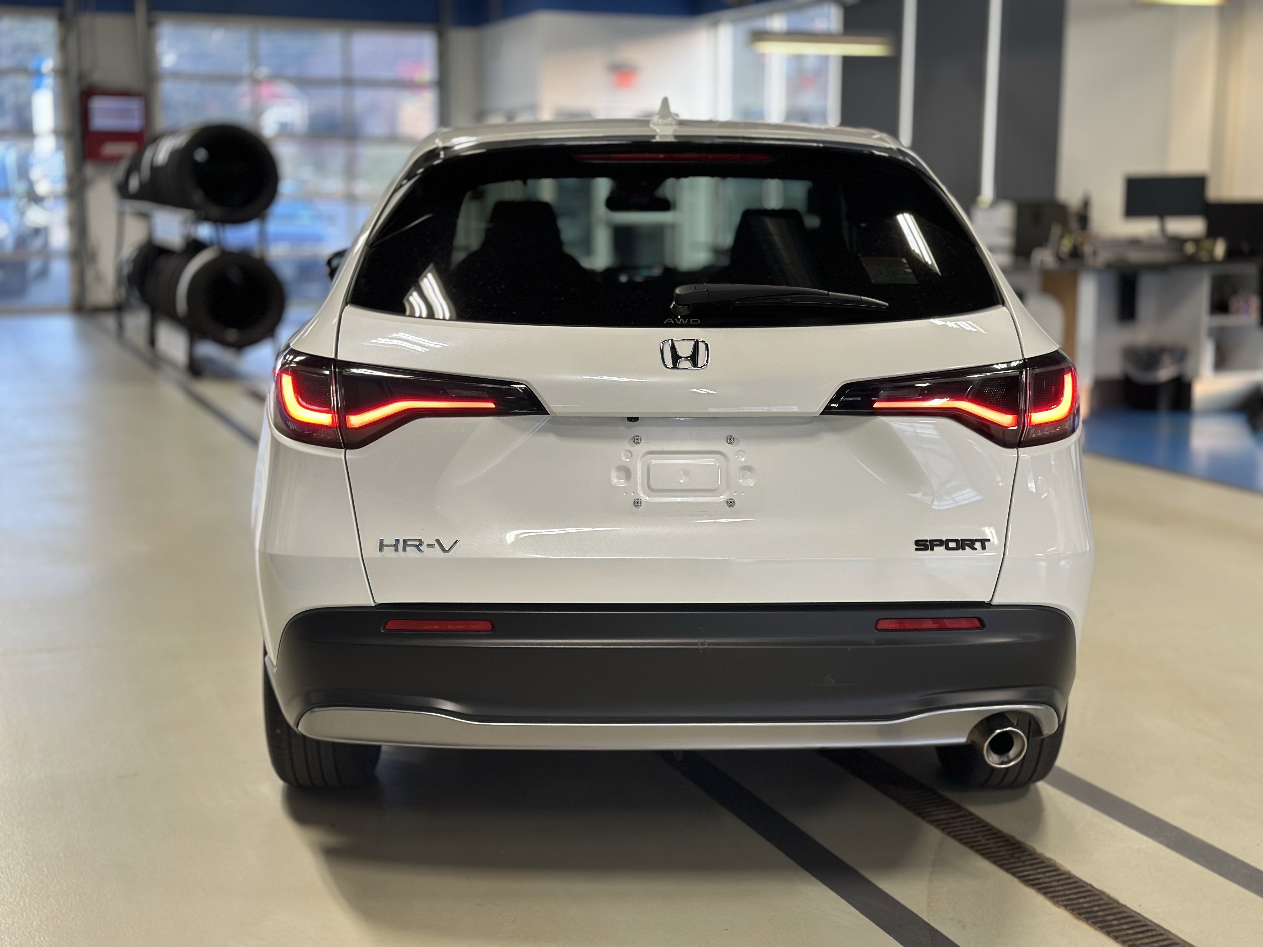 Used 2024 Honda HR-V Sport image 6