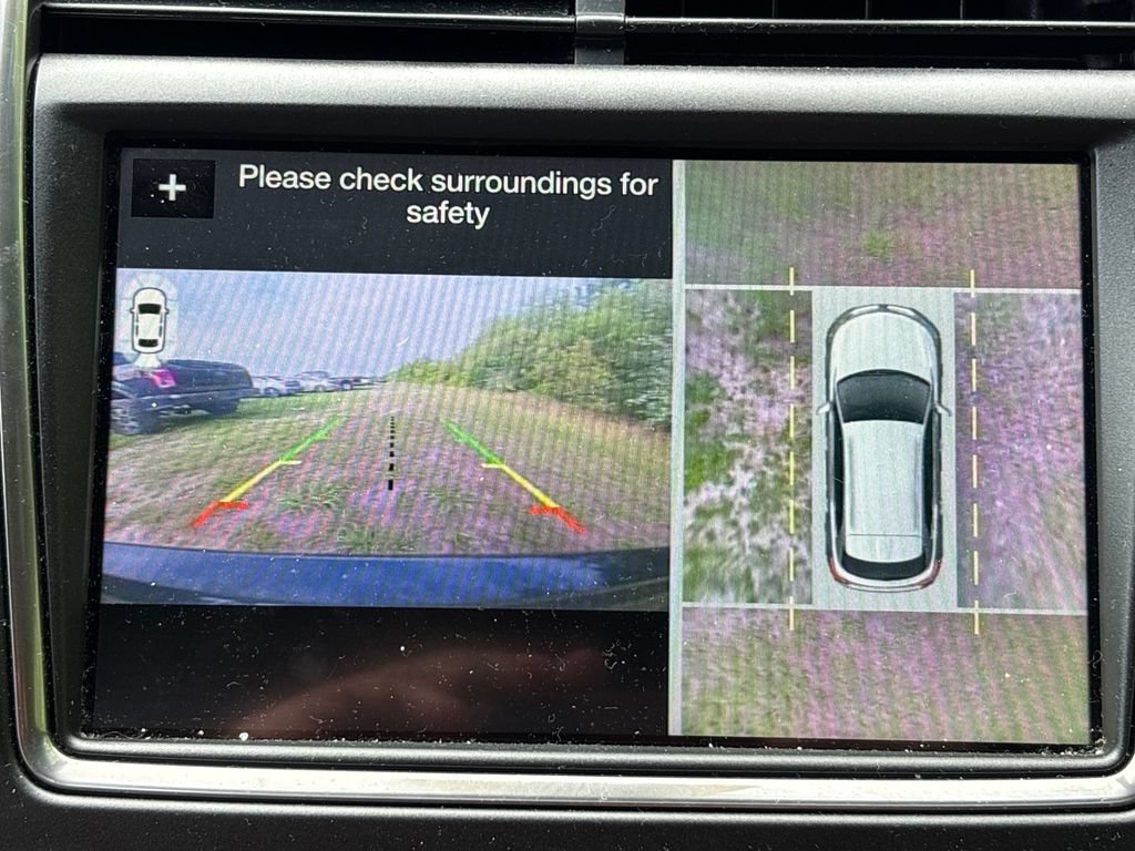 Used 2017 Lincoln MKX Reserve w/ Luxury Package AWD/4WD image 3