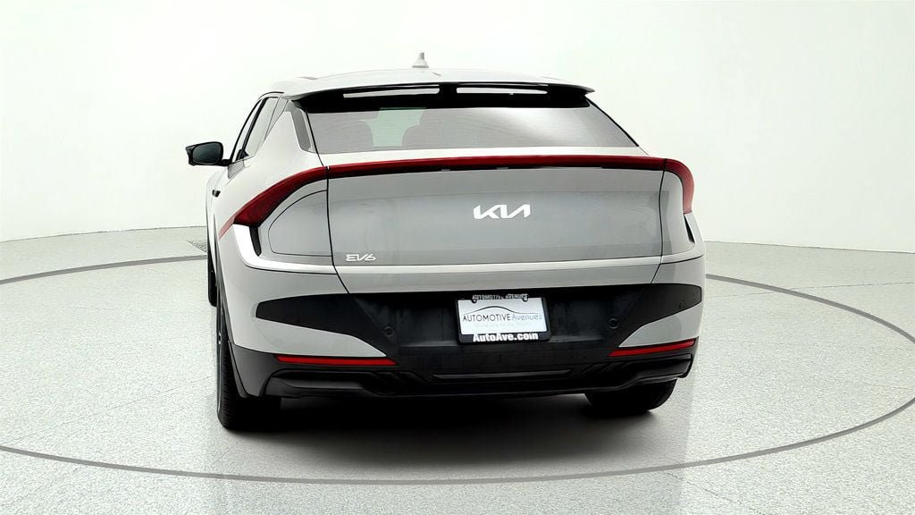 Used 2025 Kia EV6 Light w/ Light LR Technology Package RWD image 6