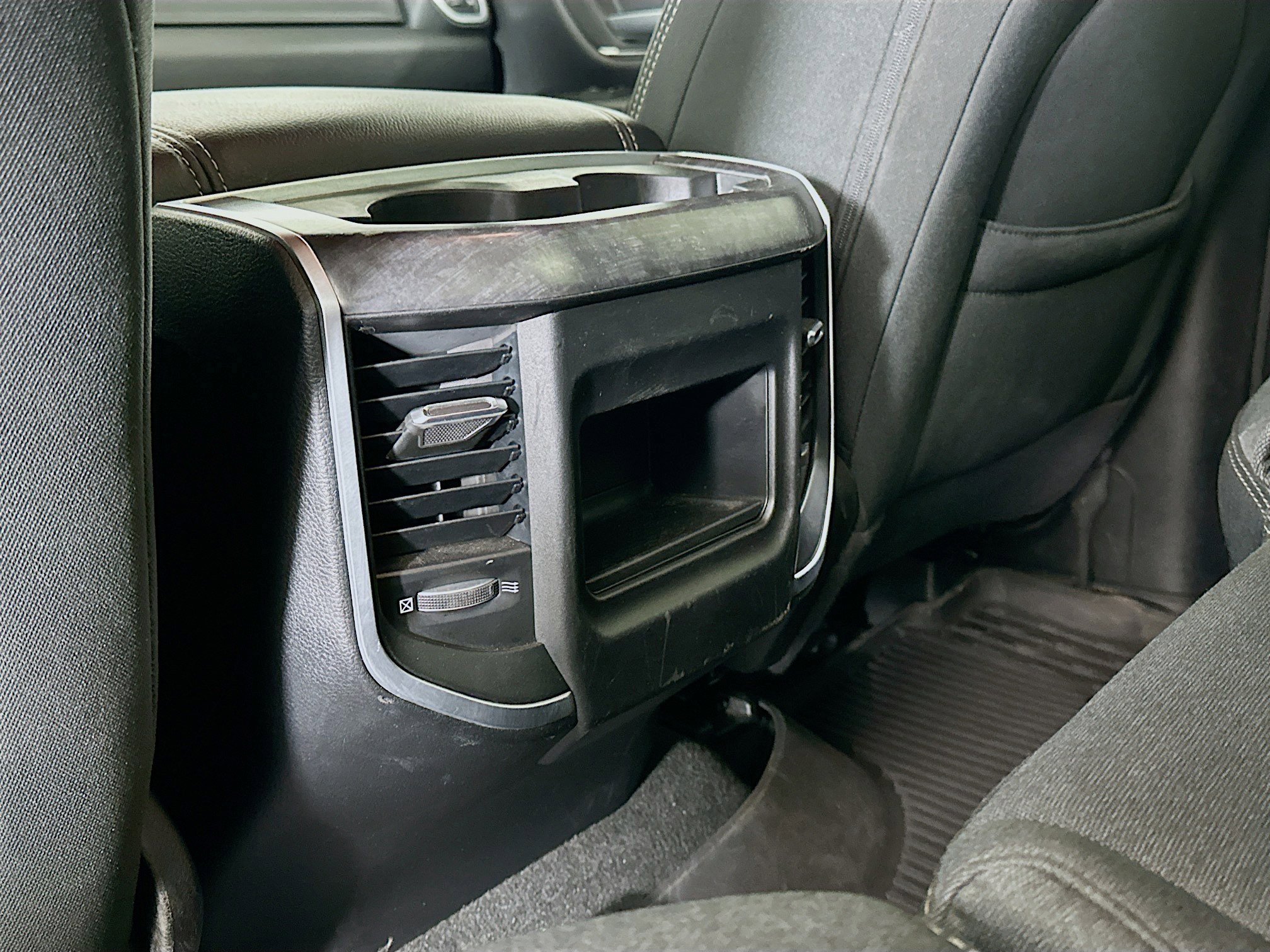 Used 2021 RAM 1500 Big Horn image 25