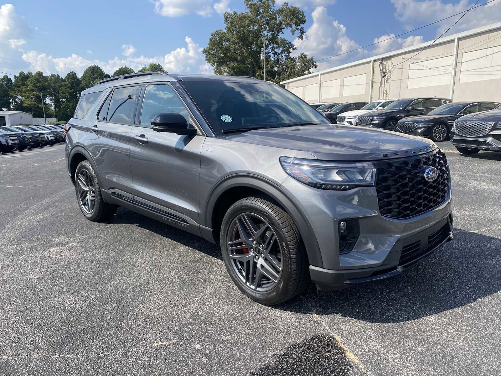 Used 2025 Ford Explorer ST-Line w/ Premium Package