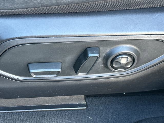 Used 2022 Jeep Grand Cherokee L Limited w/ Trailer Tow Group (B) image 41