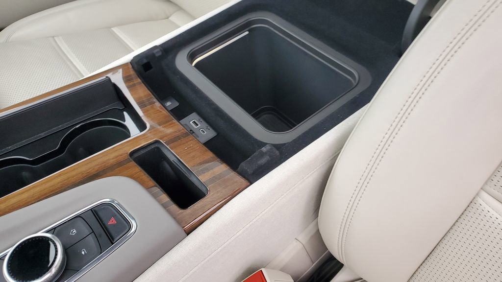 Certified 2024 Cadillac Escalade Sport Platinum image 37