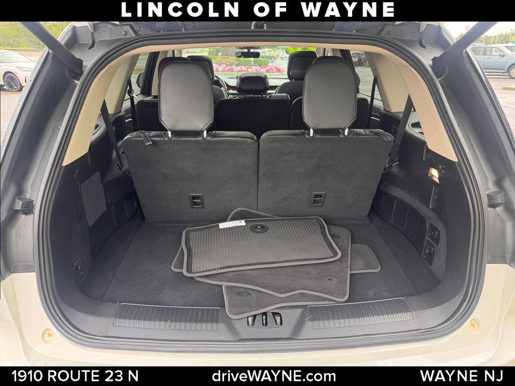 Certified 2020 Lincoln Aviator Reserve w/ Elements Package Plus AWD/4WD image 7